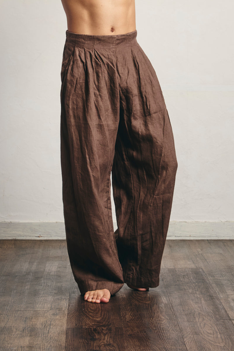 【新品未使用】リネン100%タックパンツ/yohaku /unisex リネン100%タックパンツ/yohaku /unisex