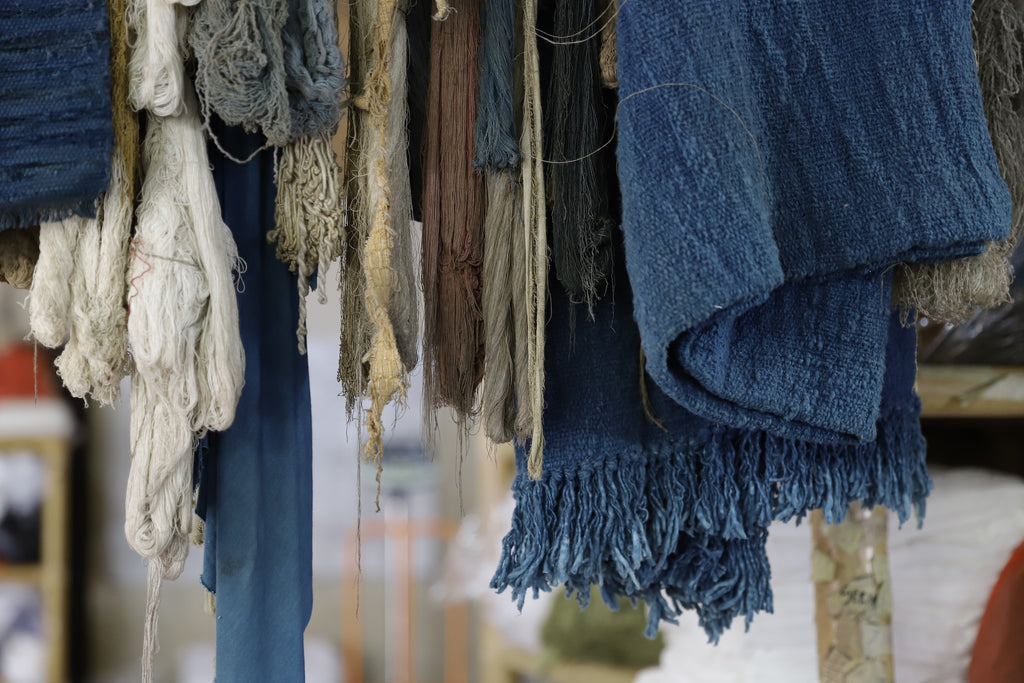 Material – yinyang - yoga & meditation wear