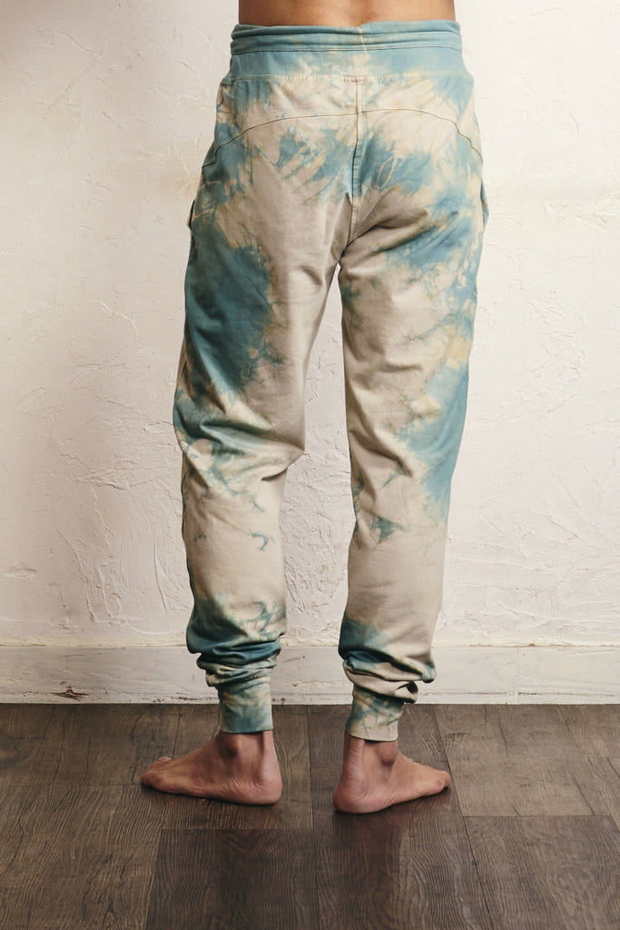 color_Fog Green Tiedye