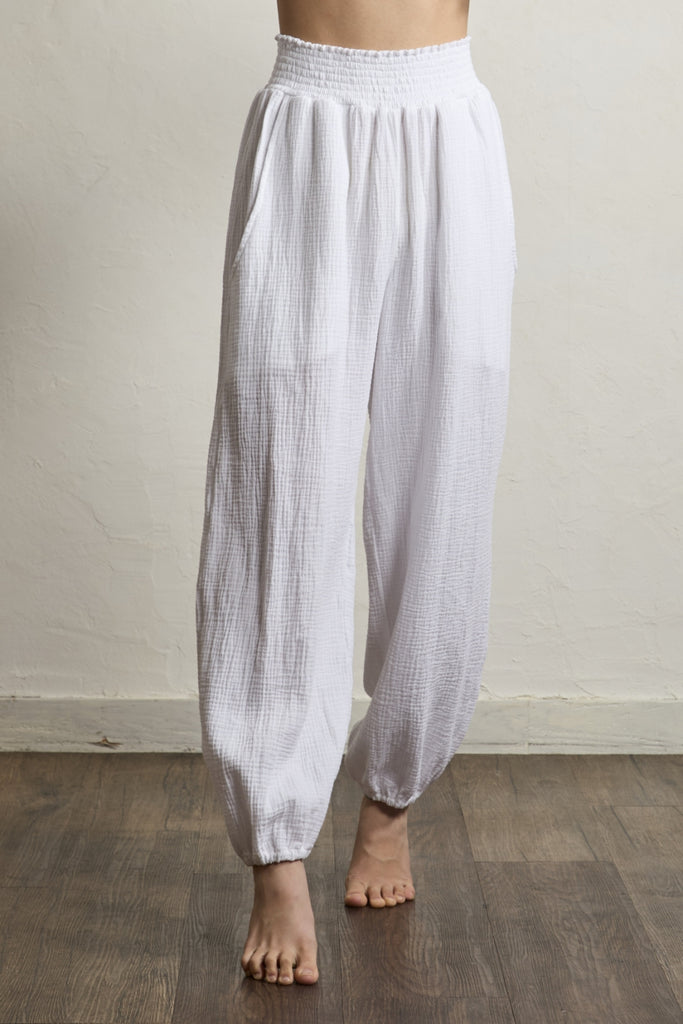 color_White