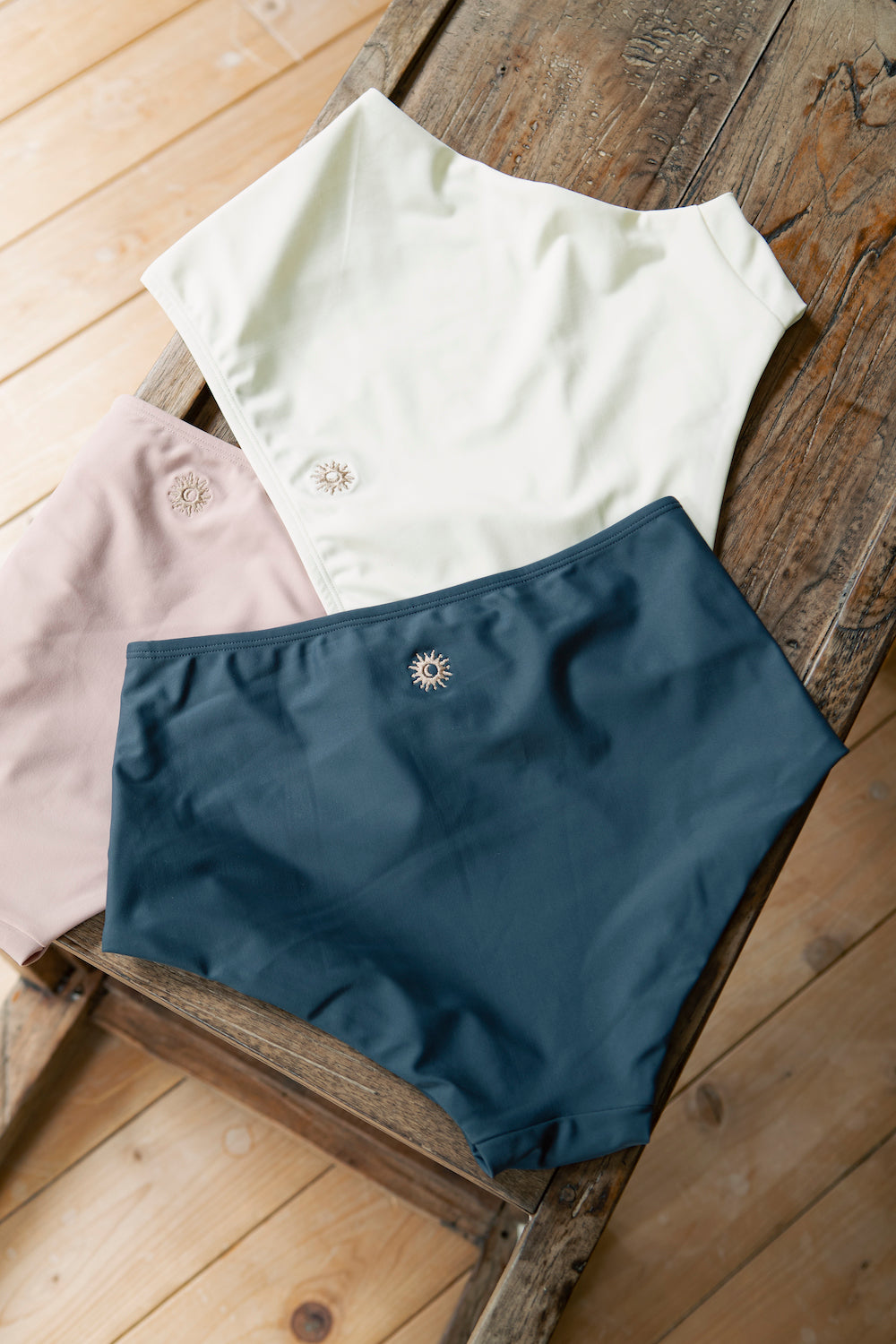 エコエヌハイウエストショーツ – yinyang - yoga & meditation wear