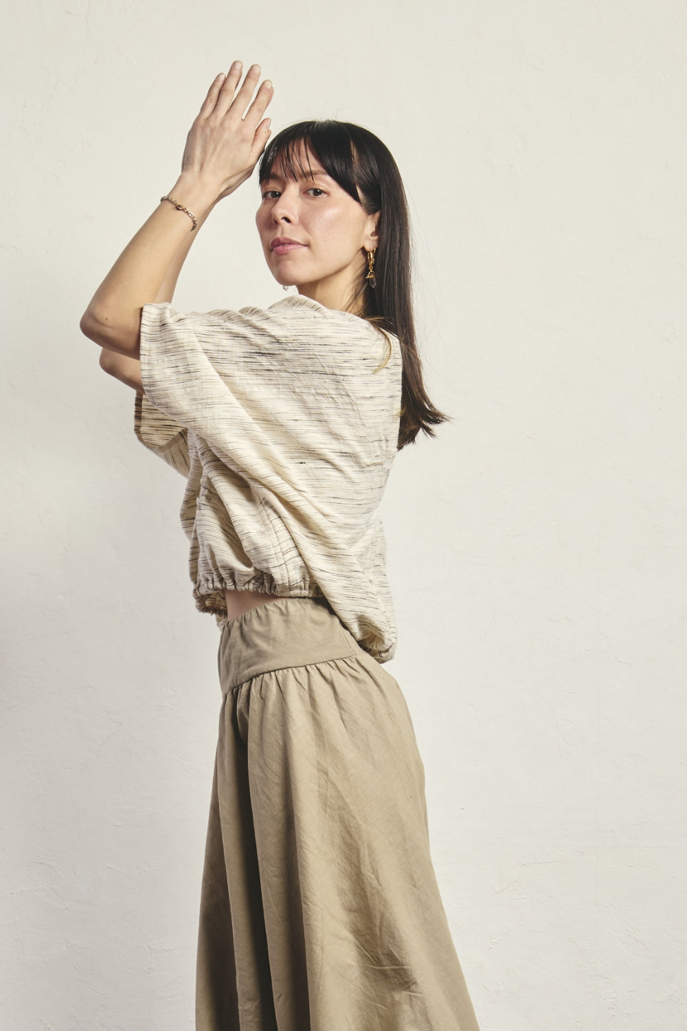 ハンドウーブントップ – yinyang - yoga & meditation wear