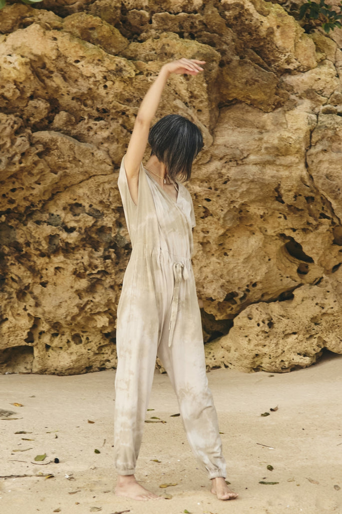 color_Coco Taupe Tiedye