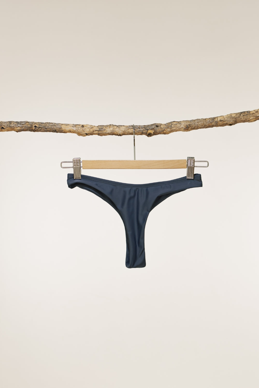 akichan⭐︎インヤンヨガ　yinyan エアーフローイングパンツ Bottoms – yinyang - yoga & meditation wear