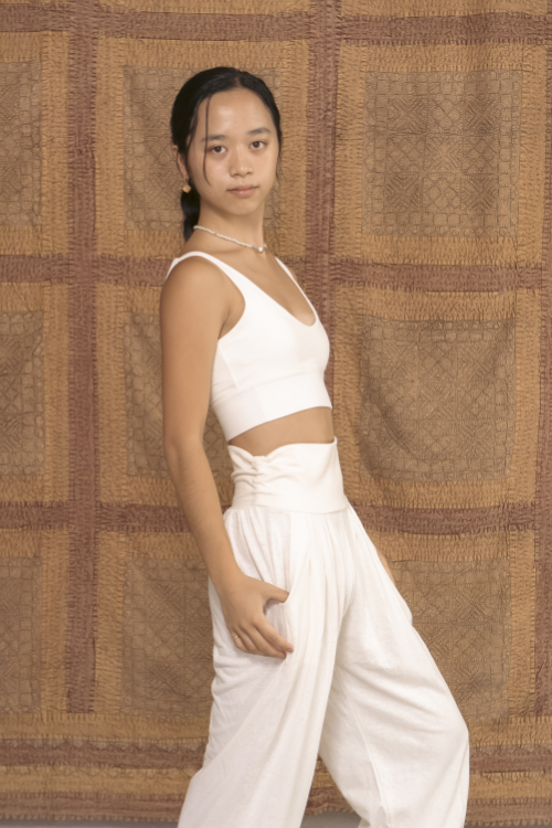 yin yang yoga wear◇ ユニセックスフーディ 2 Two women doing yin