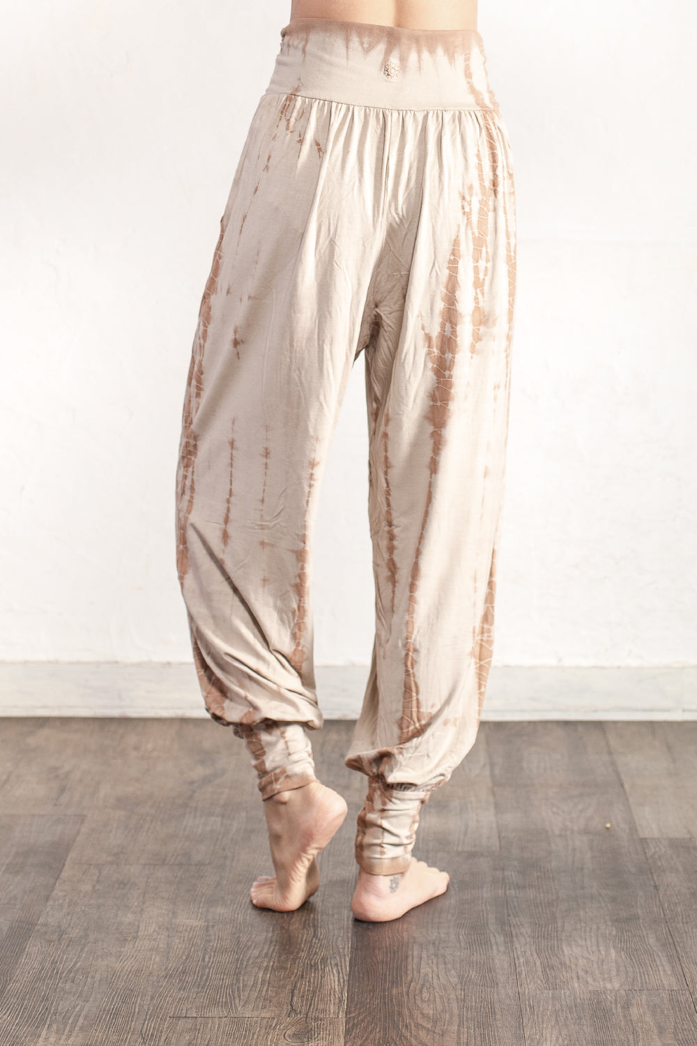 〈未使用・新品〉yin yang (インヤン) パンツ バンブーアラジンパンツ – yinyang - yoga & meditation wear