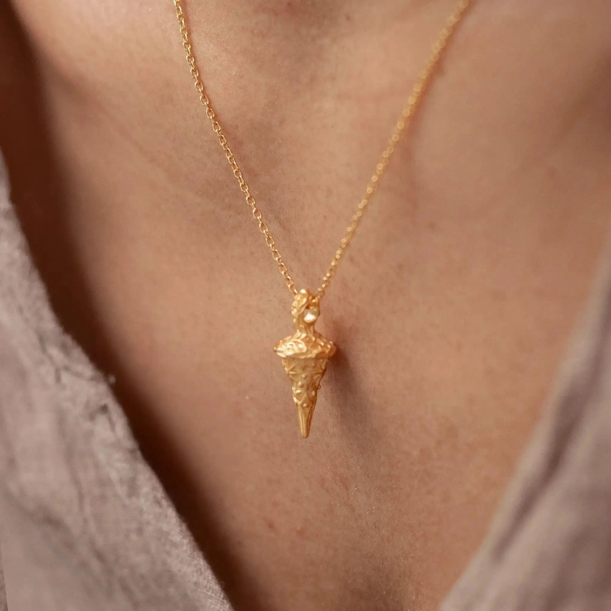 ネックレス / Starlit Whisper Pendulum Necklace – yinyang - yoga