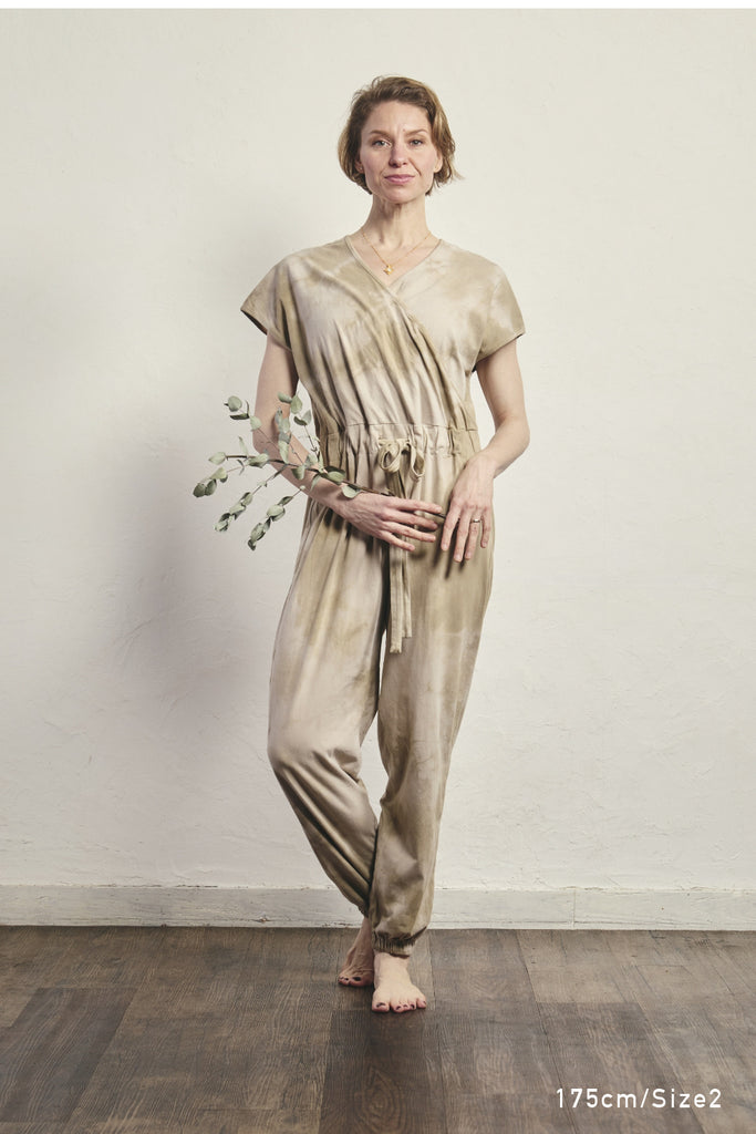 color_Coco Taupe Tiedye