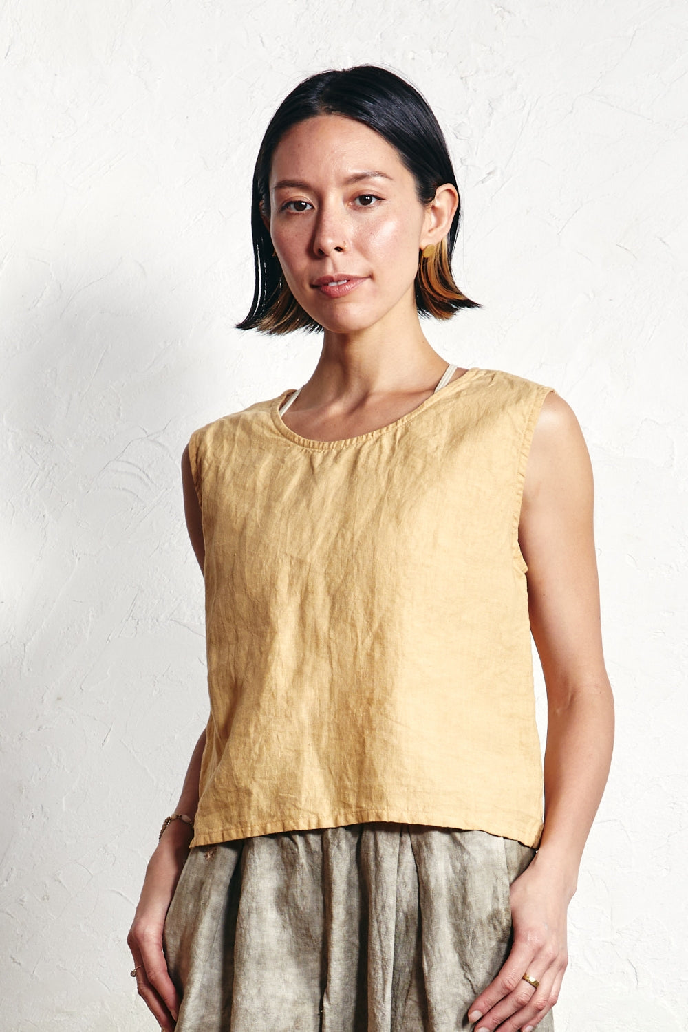 オープンバックリネンベスト – yinyang - yoga & meditation wear